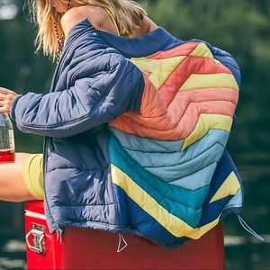 Free people puffer jacket NEW